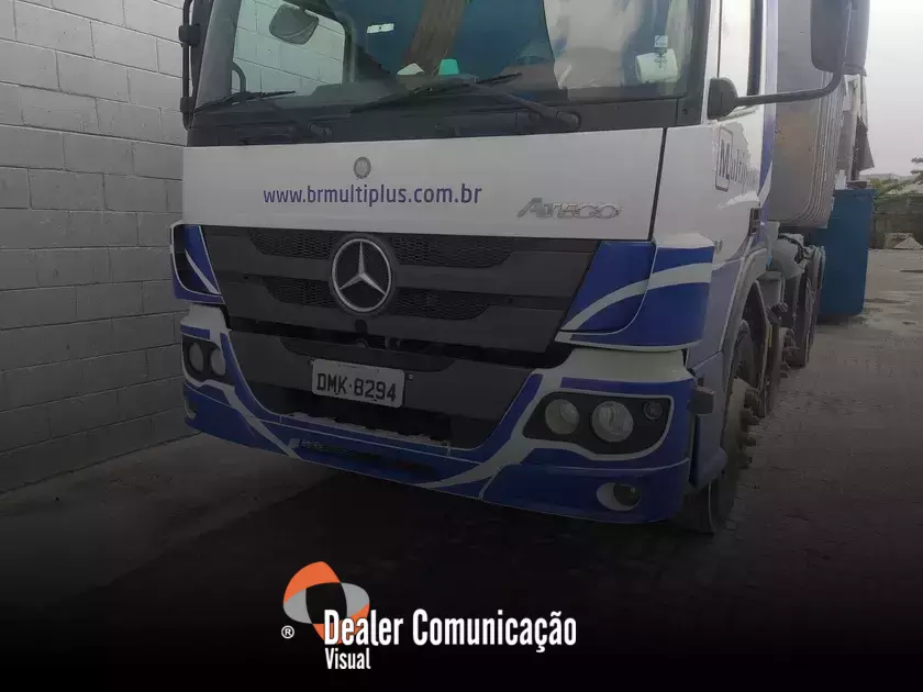 Ache clientes em São Paulo com letreiros chamativos