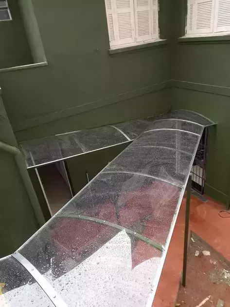Proteção e estilo com toldos para todos os tipos de clima em Morros